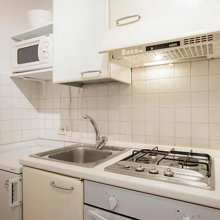 アパート Eri's ローマ